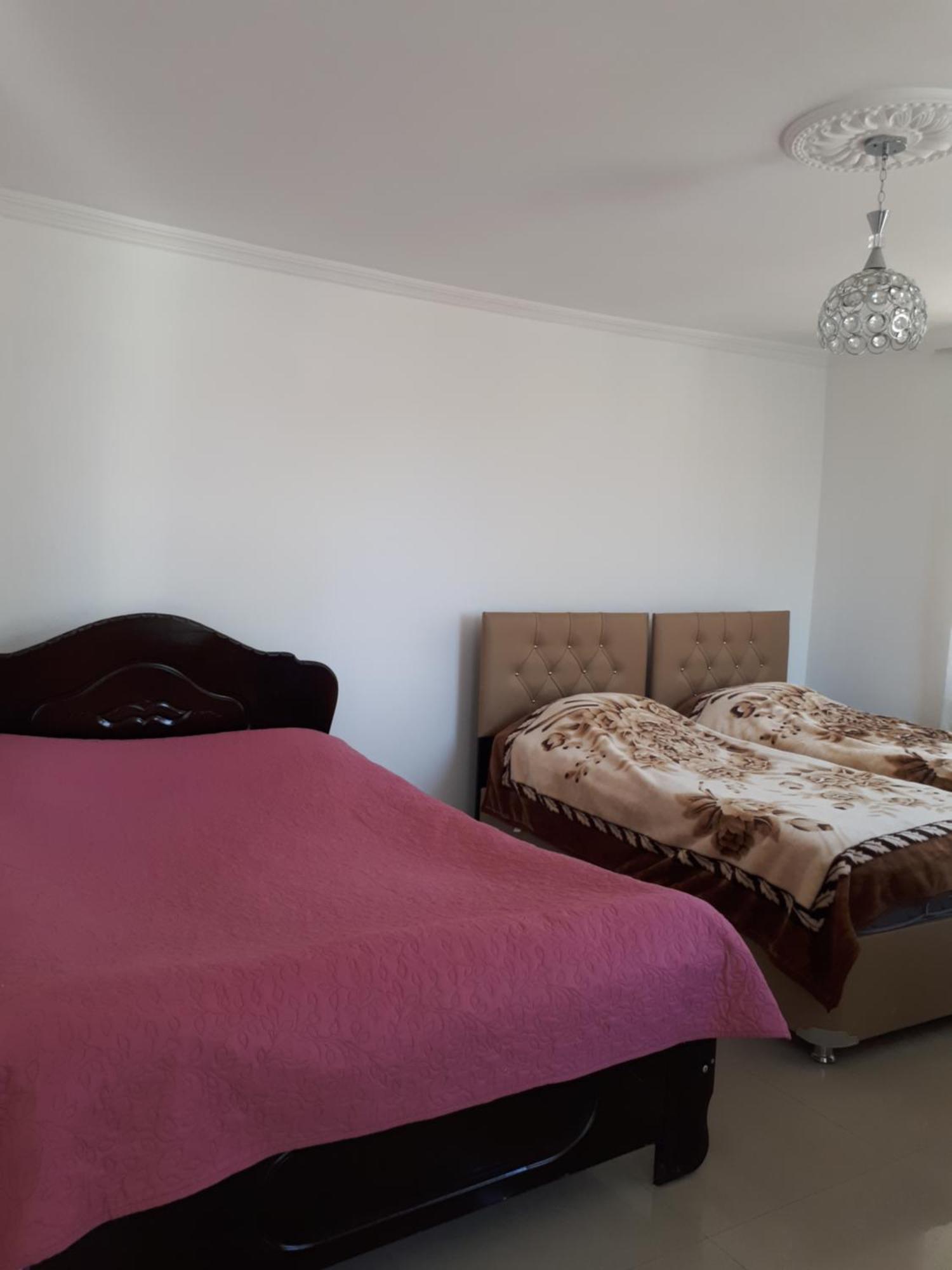 Home Batumi Eksteriør billede