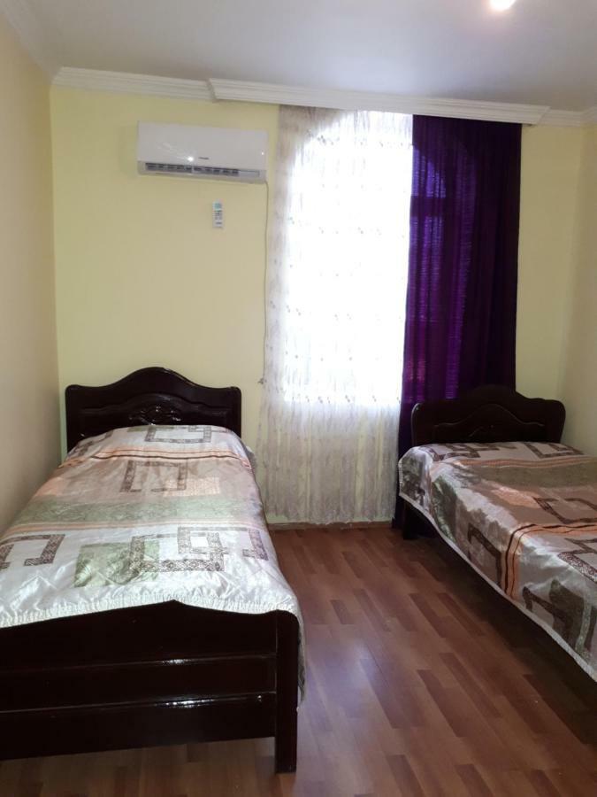 Home Batumi Eksteriør billede